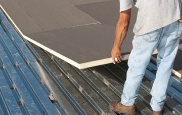 benefits of insulating Carnbo flat roofing